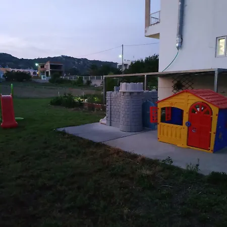 Apartahotel Savvas 3*