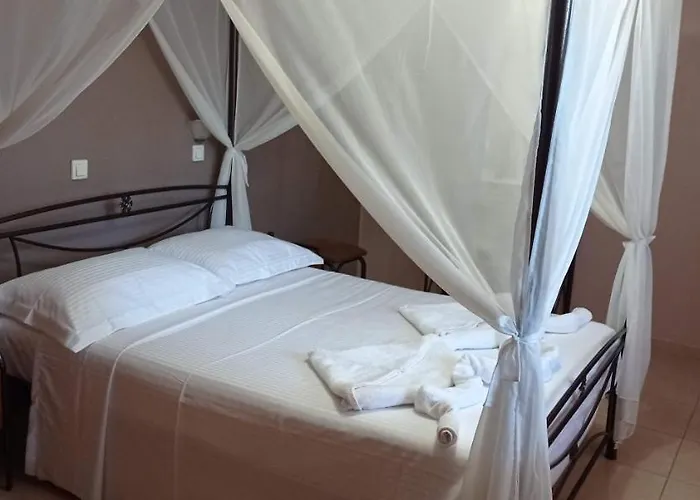 Apartahotel Savvas Kéfalos