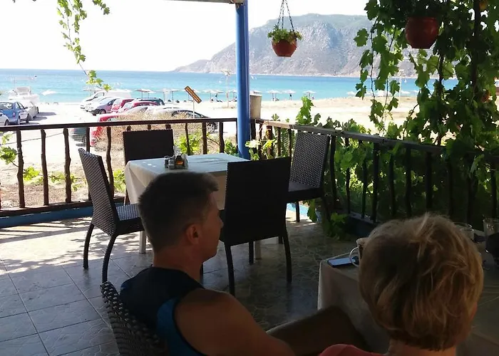 Aparthotel Savvas Kéfalos