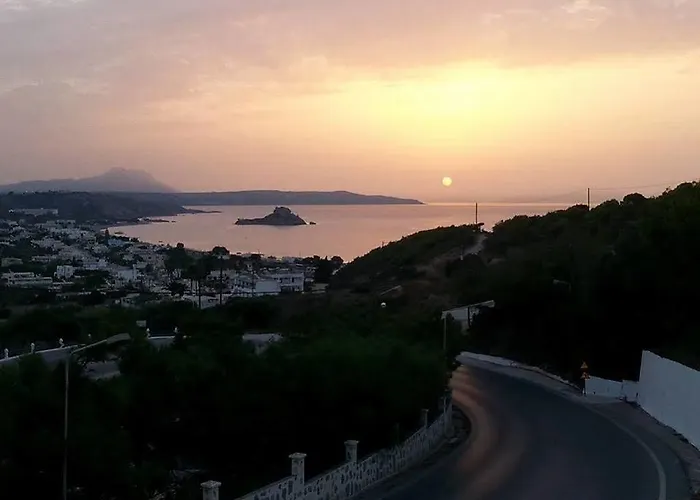 Savvas Apartahotel 3*