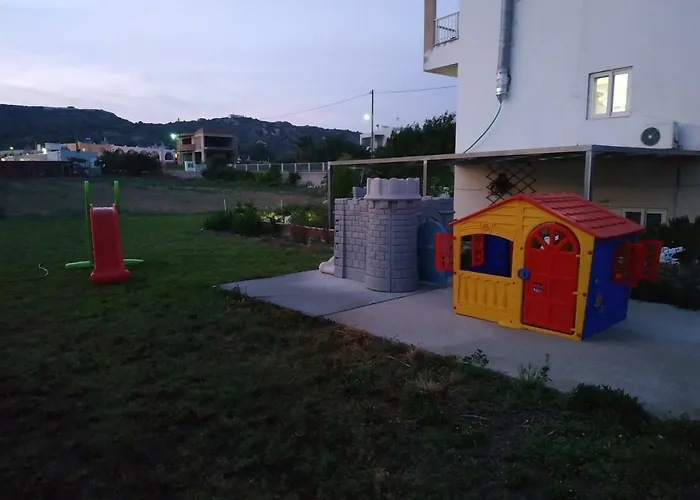 Apartahotel Savvas 3*