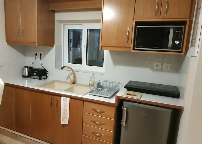 Aparthotel Savvas 3*