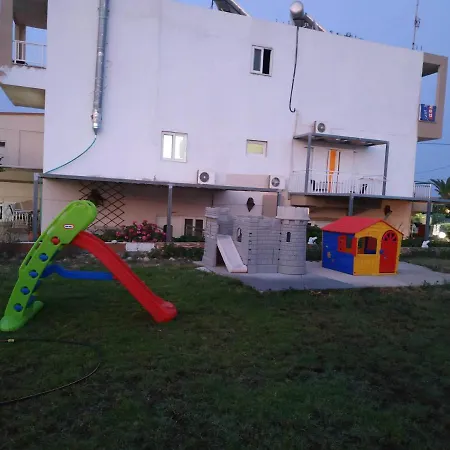 Savvas Lejlighedshotel 3*