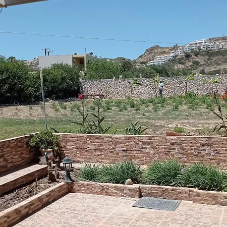 Savvas Aparthotel 2*
