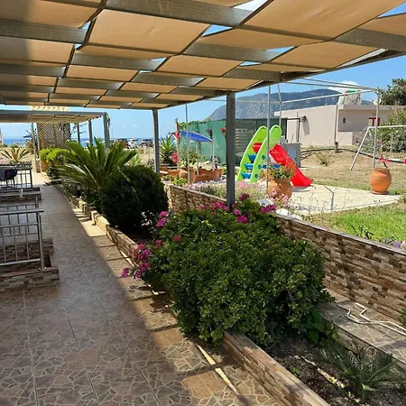 Aparthotel Savvas 2*