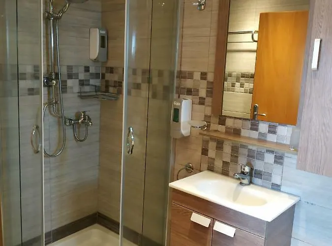 萨瓦斯公寓式酒店 3* 克法洛斯