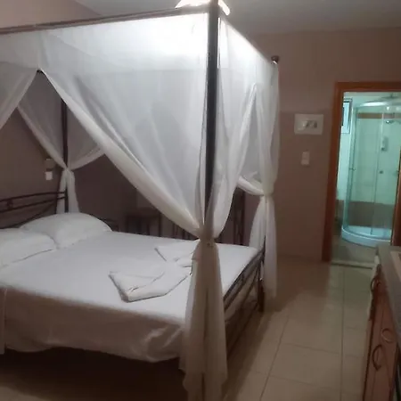 Savvas Lägenhetshotell Kéfalos