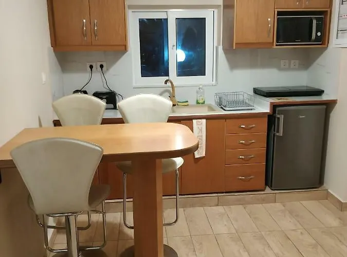 アパートホテル Savvas