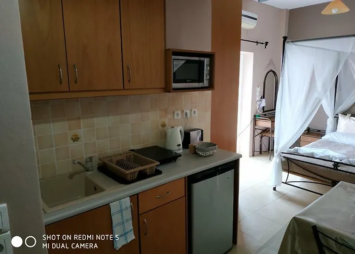 Savvas Lägenhetshotell 3*